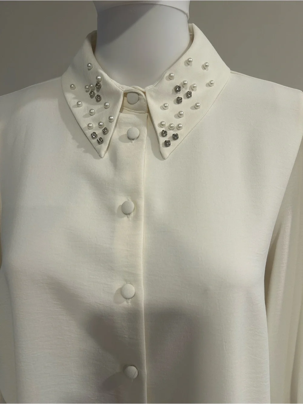 Zara Pearl-Embellished Collar Puff Sleeve Blouse   Excellent Condition